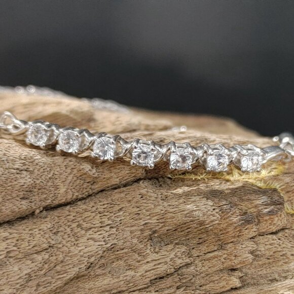 JWBR Gemstone Clear Accents Bracelet Sterling Silver Bolo Adjustable 5 to 9 Inch - Picture 3 of 12